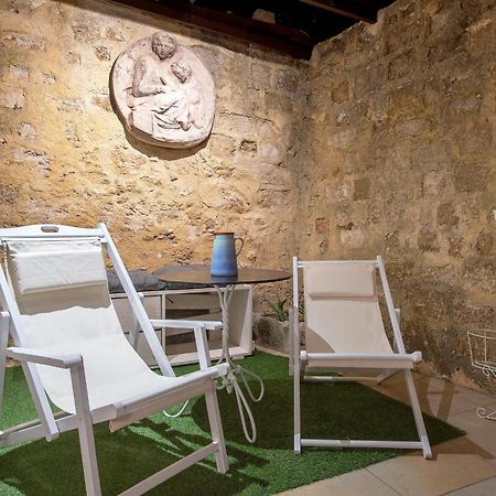 Old Town Corner Luxury Studios Родос Экстерьер фото