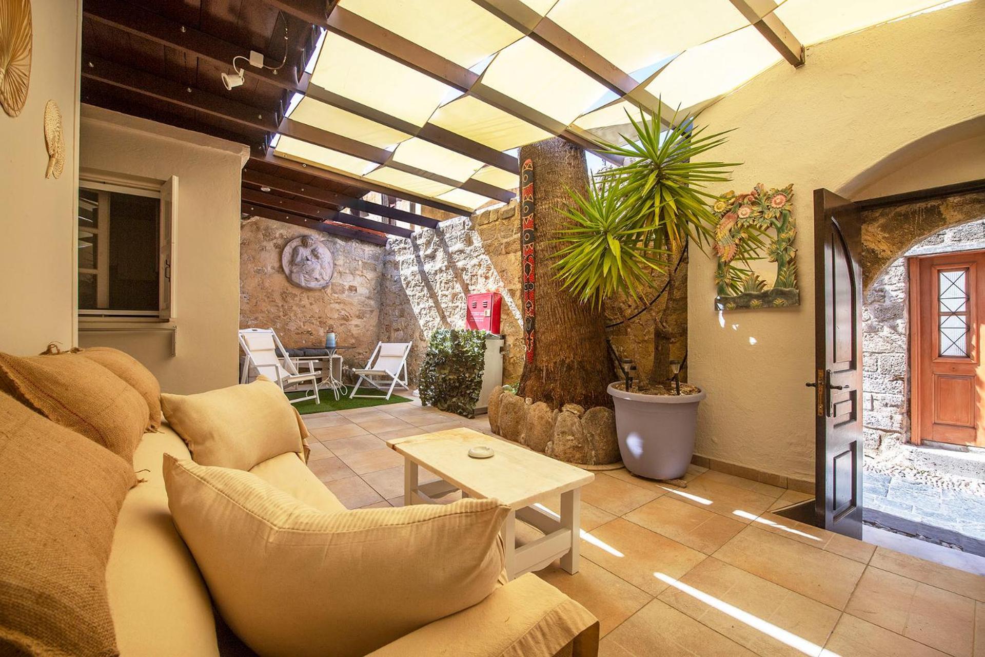 Old Town Corner Luxury Studios Родос Экстерьер фото