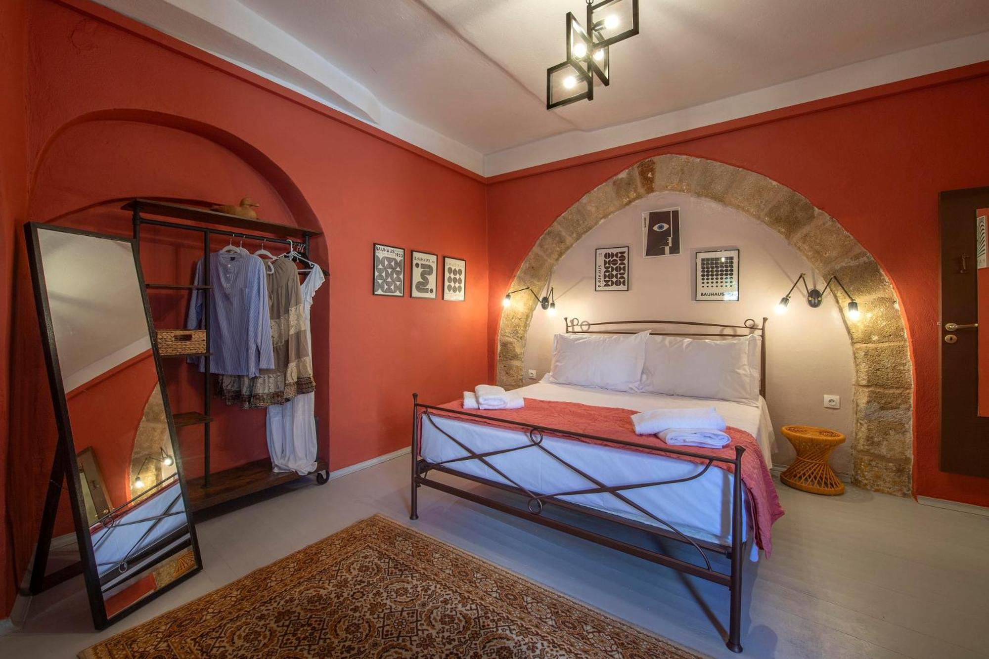 Old Town Corner Luxury Studios Родос Экстерьер фото