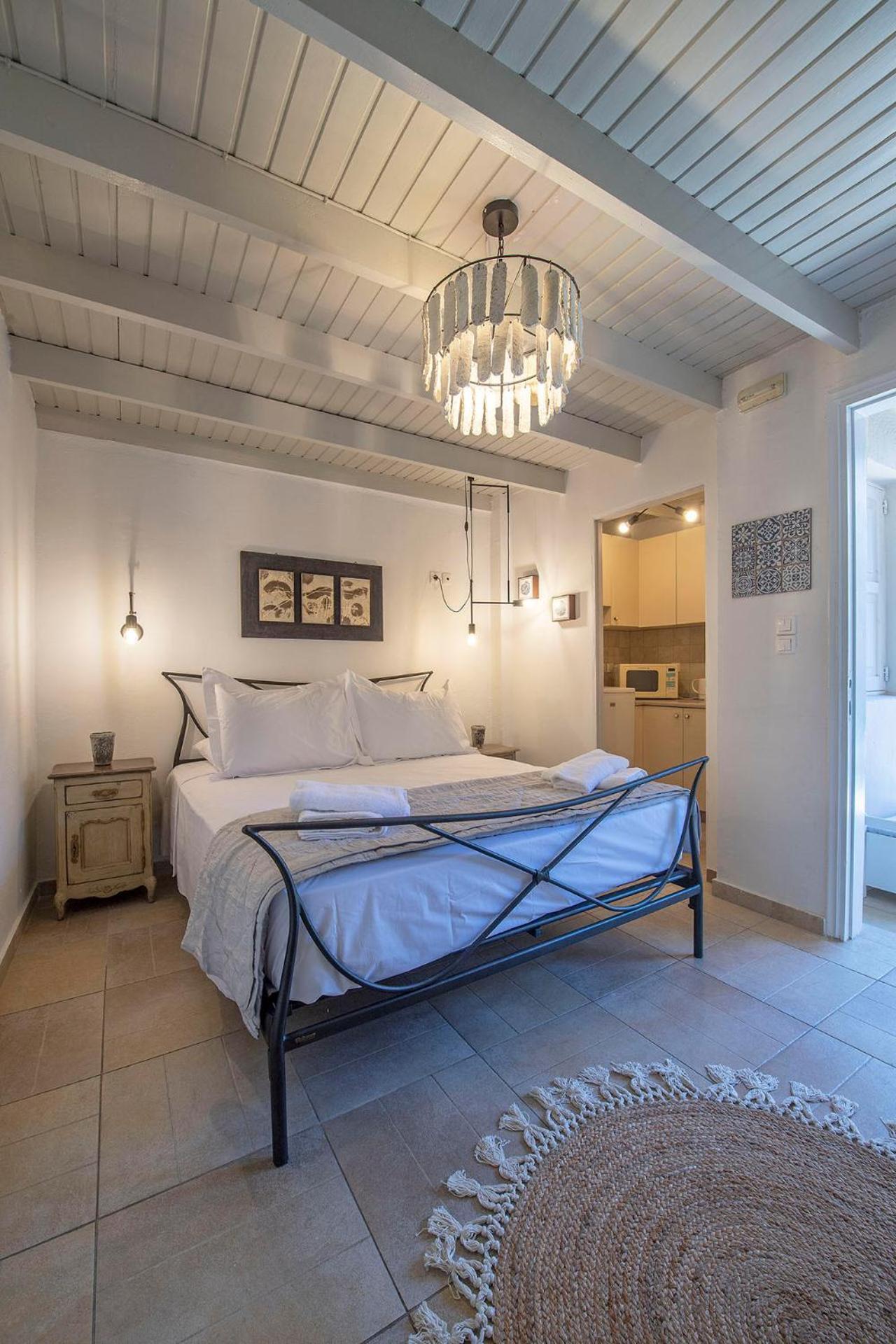 Old Town Corner Luxury Studios Родос Экстерьер фото